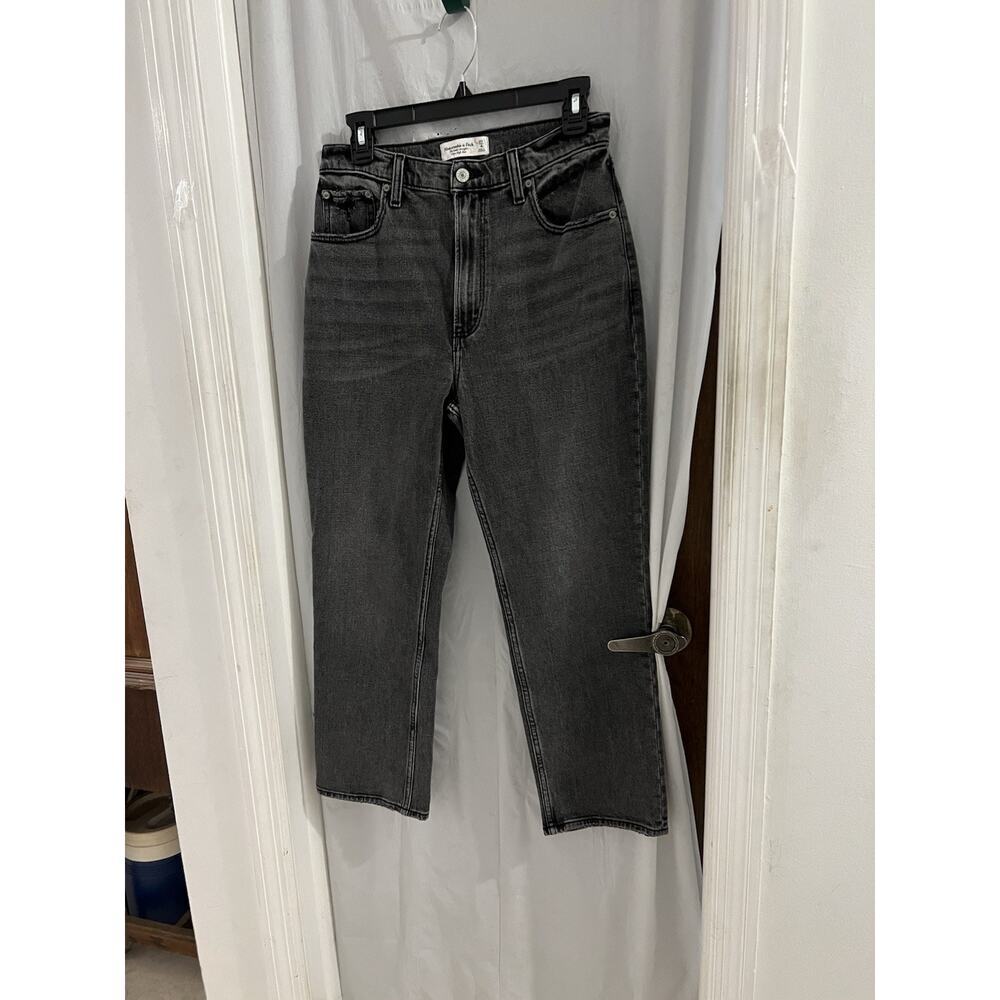 Abercrombie & Fitch The Ankle Straight Ultra High Rise Curve Love Jean Size 27/4
